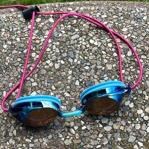 Goggles preowned speedos